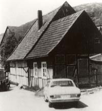 Ehemalige Synagoge in der Heiligenbergstraße. Das um 1800 errrichtete Gebäude diente vorher als Dorfschule. © LWL  